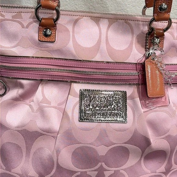 Coach Poppy Glam Shoulder Bag - Picture 2 of 14